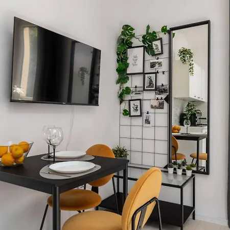 Apartment Urban Escape Koszykowa Warsaw