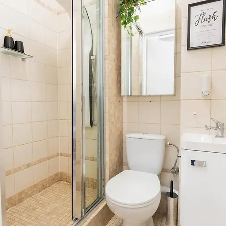 Апартаменты Urban Escape Koszykowa